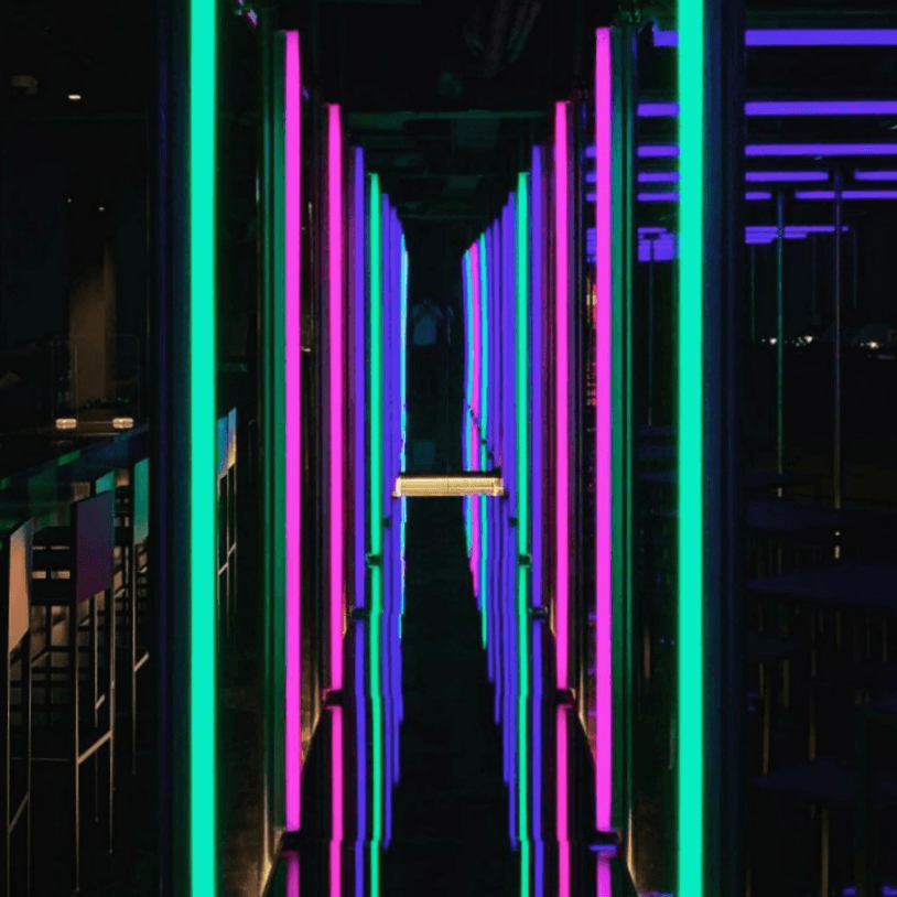 RUNWAY